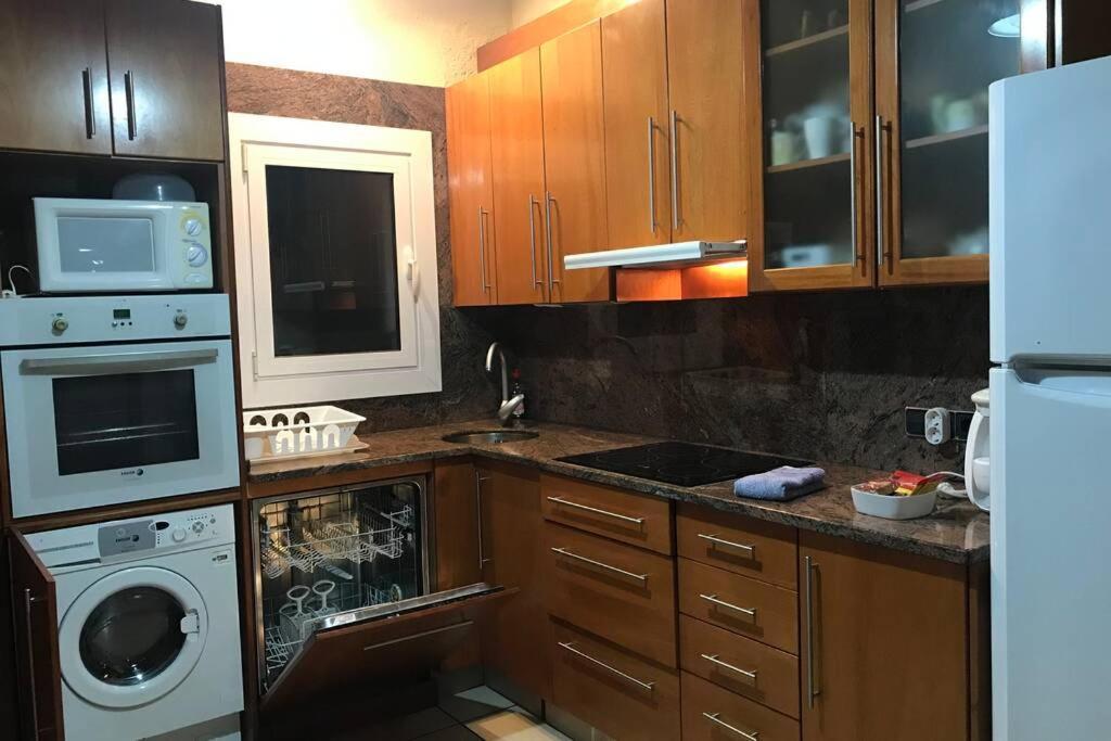 トッサ・デ・マール Casita Blanca Con Fibra Optica Y Piscina Cominutariaヴィラ エクステリア 写真